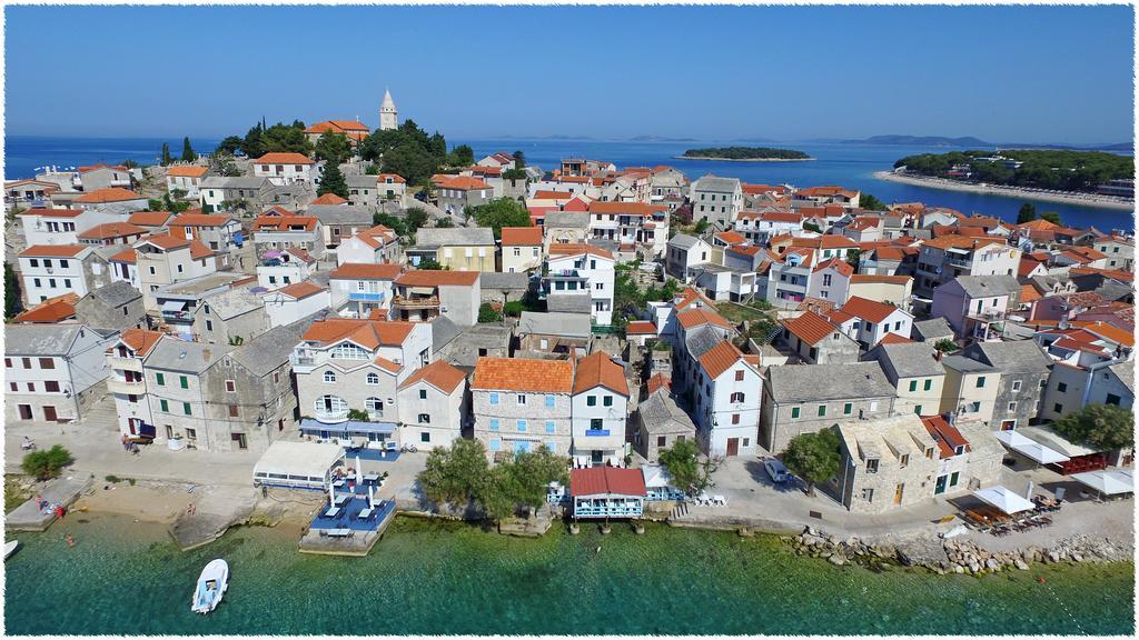 Apartment Dane Primošten المظهر الخارجي الصورة