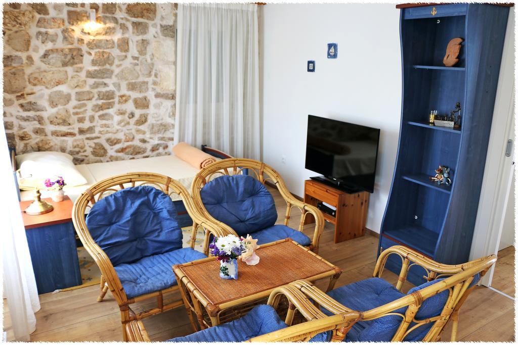 Apartment Dane Primošten المظهر الخارجي الصورة